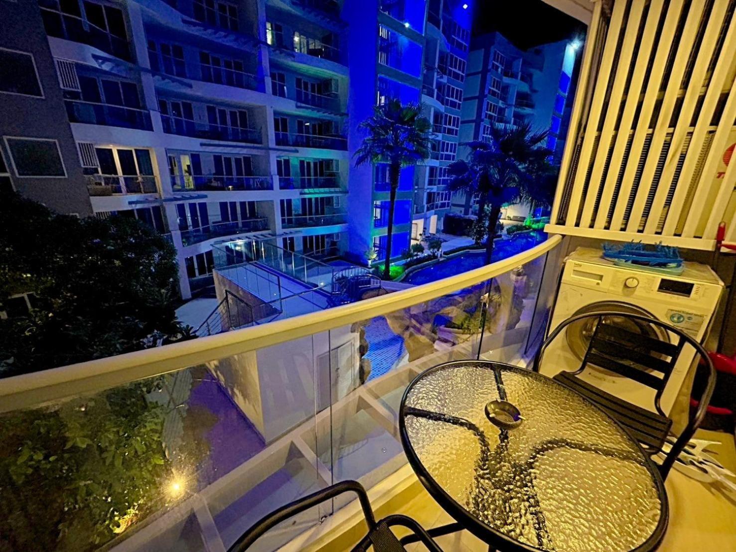 Grand Avenue Residence Condominium Pattaya ภายนอก รูปภาพ